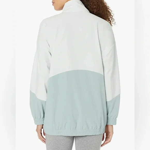 NWT Under Armour Oversized Jacket-XS - Picture 2 of 5